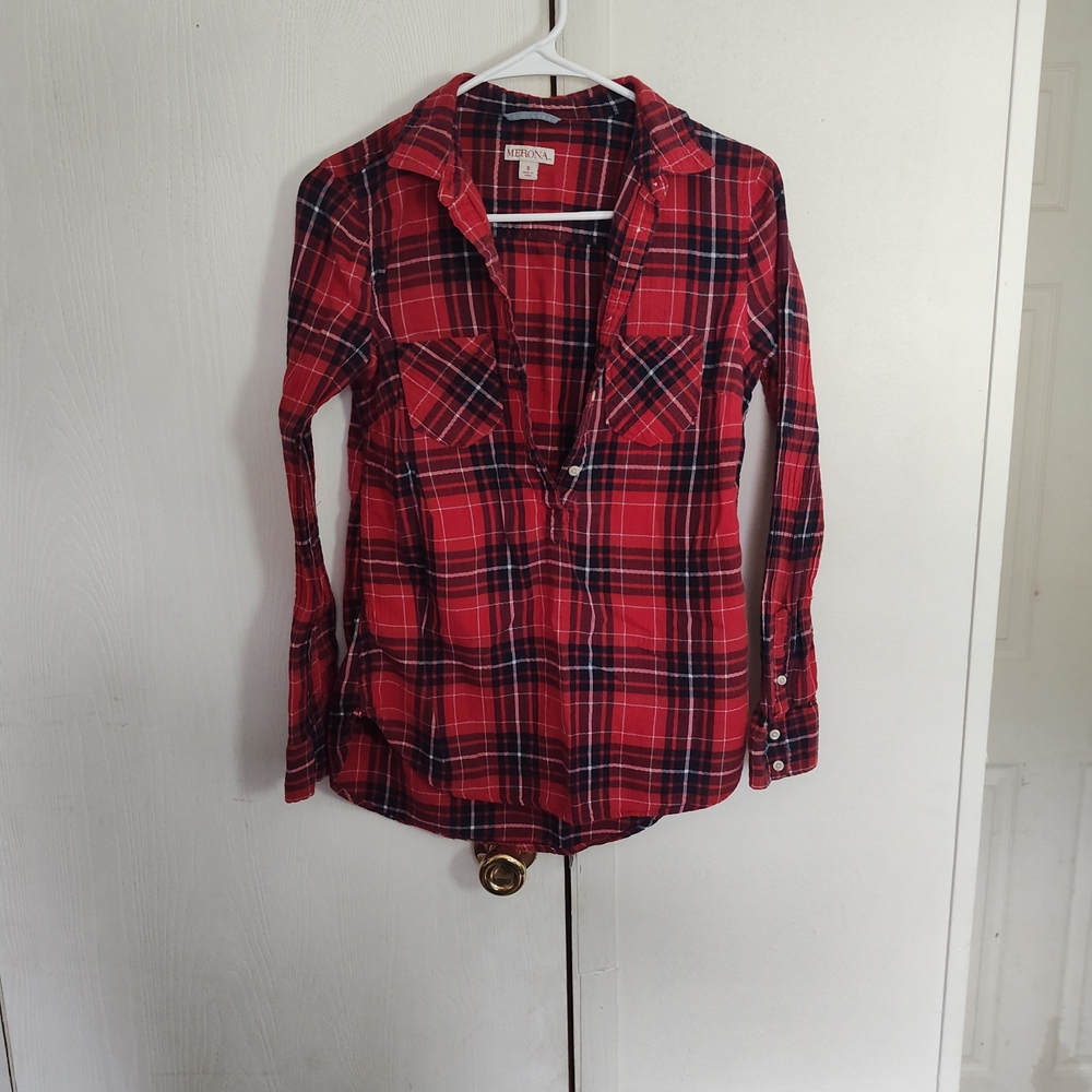 Women's Merona Red and Black Plaid Shirt